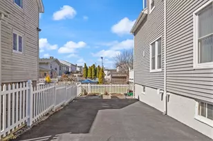 18 Hampden St, Gloucester, MA 01930 - Photo 35