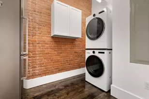 190 High St, Boston, MA 02210 - Photo 9