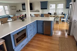 27 Standish Ave, Hull, MA 02045 - Photo 11