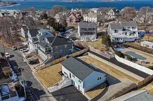 27 Standish Ave, Hull, MA 02045 - Photo 5