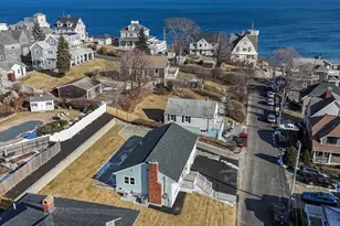 27 Standish Ave, Hull, MA 02045 - Photo 3