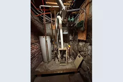 18-20 Pleasant St, Peabody, MA 01960 - Photo 19