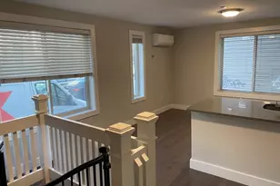 2 Humboldt Pl, Boston, MA 02127 - Photo 13