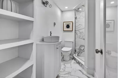 149 Charles St #4, Boston, MA 02114 - Photo 9