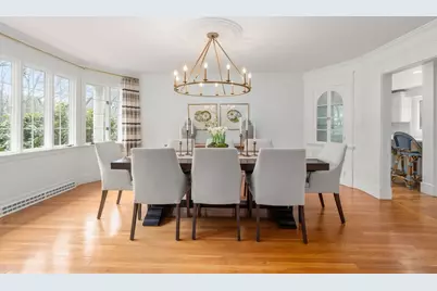 172 Country Drive, Weston, MA 02493 - Photo 3