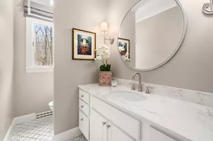 172 Country Dr, Weston, MA 02493 - Photo 13