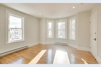 11 Willow Ave #2, Salem, MA 01970 - Photo 5