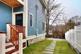 49 Cottage St, Newton, MA 02464 - Photo 11