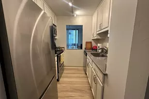 45 Trowbridge, Cambridge, MA 02138 - Photo 27