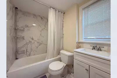 10 W Elm Ave, Quincy, MA 02170 - Photo 17