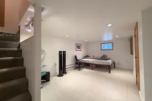 10 W Elm Ave, Quincy, MA 02170 - Photo 19