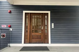 360 Meridian St, Boston, MA 02128 - Photo 11