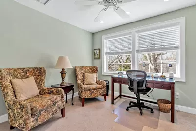 70 Lakeview Ave, Falmouth, MA 02540 - Photo 31