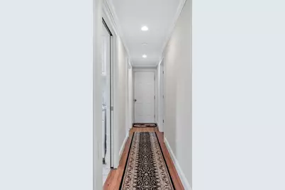 70 Lakeview Ave, Falmouth, MA 02540 - Photo 21