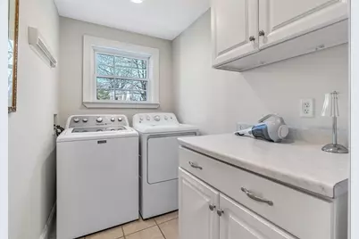 70 Lakeview Ave, Falmouth, MA 02540 - Photo 23