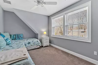 70 Lakeview Ave, Falmouth, MA 02540 - Photo 35