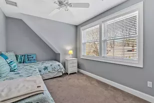 70 Lakeview Ave, Falmouth, MA 02540 - Photo 35