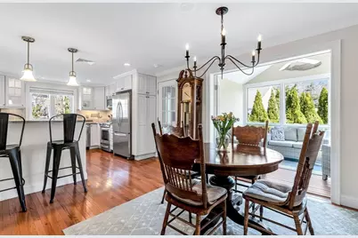 70 Lakeview Ave, Falmouth, MA 02540 - Photo 17