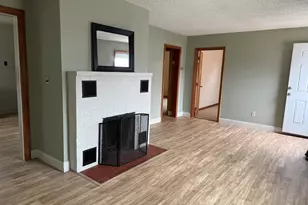 7 Fearing St, Wareham, MA 02532 - Photo 3