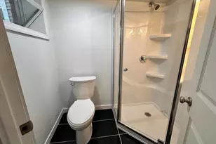 474 E 7th St, Boston, MA 02127 - Photo 15