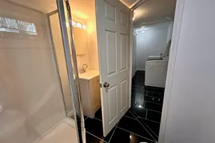 474 E 7th St, Boston, MA 02127 - Photo 13