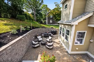 15 Howard St, Newburyport, MA 01950 - Photo 37