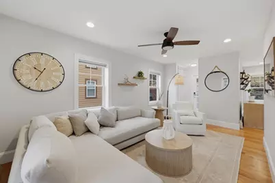 15 Howard St, Newburyport, MA 01950 - Photo 17