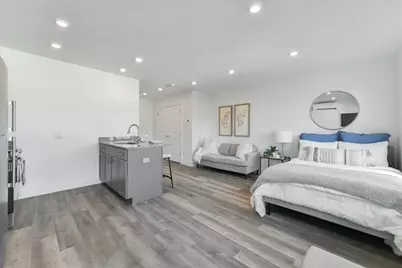 585 Essex St #413, Lynn, MA 01901 - Photo 5