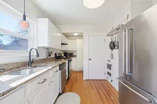 74 Kendall Ave, Framingham, MA 01702 - Photo 15