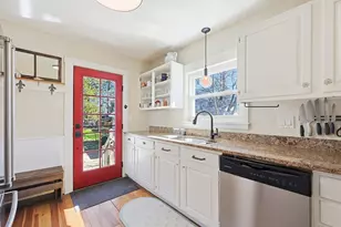 74 Kendall Ave, Framingham, MA 01702 - Photo 17