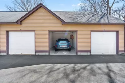 575 Bridge Rd #11-3, Northampton, MA 01062 - Photo 5