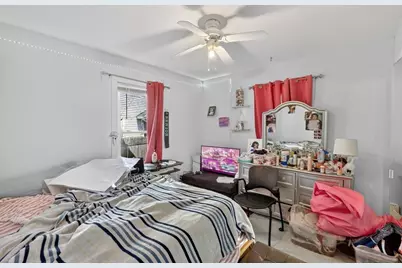 12 Cottage Pl, Boston, MA 02136 - Photo 13