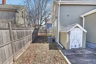 12 Cottage Pl, Boston, MA 02136 - Photo 21