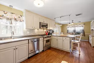 97 Bernice Ave, Leominster, MA 01453 - Photo 7