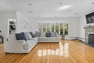 608 Beacon St, Newton, MA 02459 - Photo 3