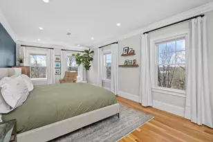 322 Bunker Hill St, Boston, MA 02129 - Photo 11