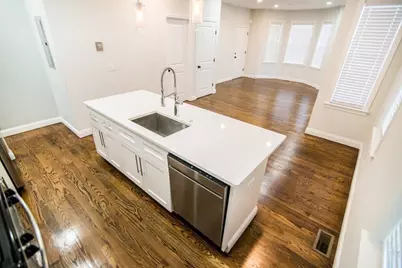 757 Washington St #1, Boston, MA 02124 - Photo 7