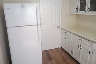 15 Crapo St, Taunton, MA 02780 - Photo 5