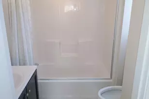 15 Crapo St, Taunton, MA 02780 - Photo 9