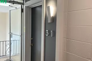 14 Murdock St, Somerville, MA 02145 - Photo 11