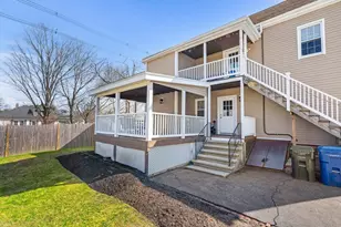 12 Chestnut St, Danvers, MA 01923 - Photo 9