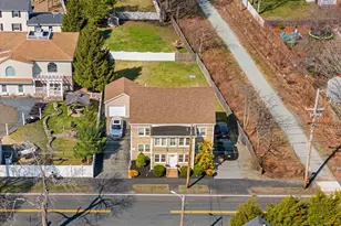 12 Chestnut St, Danvers, MA 01923 - Photo 5