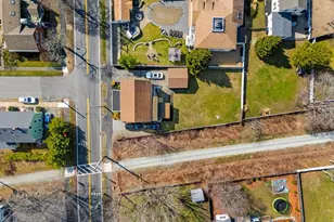 12 Chestnut St, Danvers, MA 01923 - Photo 17