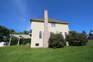 5 Gableview Ln, Southwick, MA 01077 - Photo 9