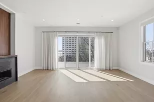 407 E 7th St, Boston, MA 02127 - Photo 29