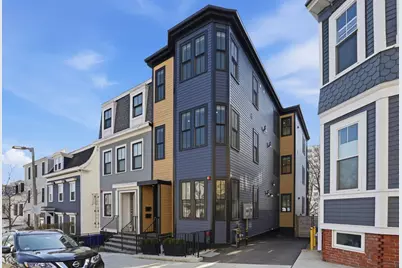 407 E 7th St #2, Boston, MA 02127 - Photo 1
