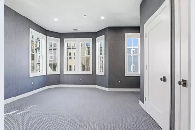 407 E 7th St #2, Boston, MA 02127 - Photo 17