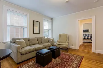 86 Buckingham St #3, Cambridge, MA 02138 - Photo 3