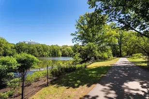 77 Pond Ave, Brookline, MA 02445 - Photo 35