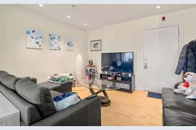 20 Chapel St #C807, Brookline, MA 02446 - Photo 3